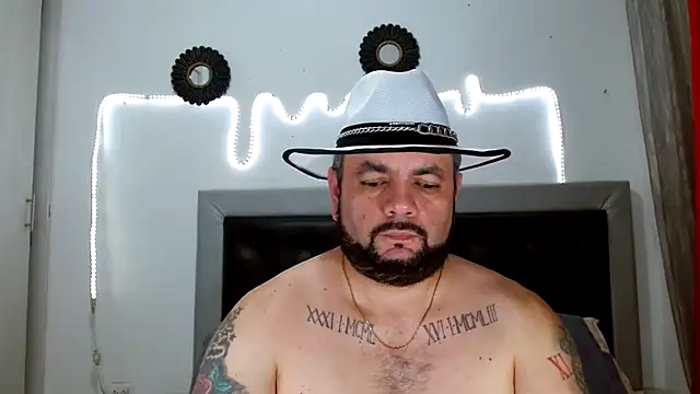 Snapshot of perverseveteranmanxxx chatting on 18, 10, 2025 perverseveteranmanxxx online show from 18, 10, 2025