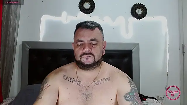 Snapshot of perverseveteranmanxxx chatting on 28, 10, 2025 perverseveteranmanxxx online show from 28, 10, 2025