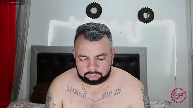 Snapshot of perverseveteranmanxxx chatting on 2, 11, 2025 perverseveteranmanxxx online show from 2, 11, 2025