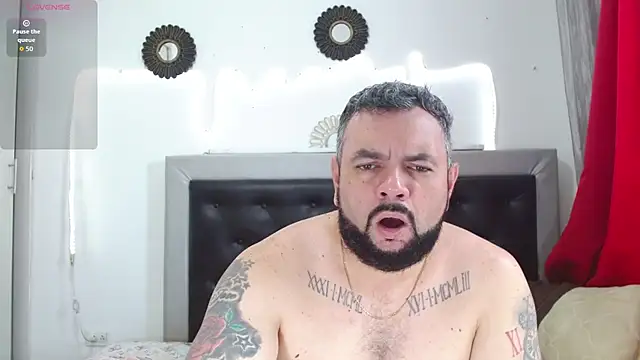 Snapshot of perverseveteranmanxxx chatting on 19, 11, 2025 perverseveteranmanxxx online show from 19, 11, 2025