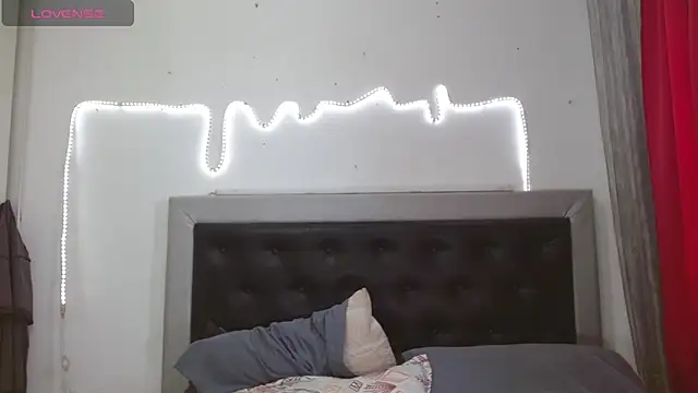 Snapshot of perverseveteranmanxxx chatting on 27, 11, 2025 perverseveteranmanxxx online show from 27, 11, 2025