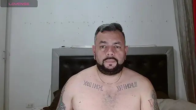 Snapshot of perverseveteranmanxxx chatting on 4, 3, 2026 perverseveteranmanxxx online show from 4, 3, 2026