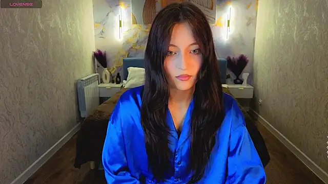 Tracey Gill online show from 24, 5, 2026