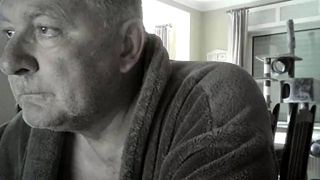 Snapshot of edje59a chatting on 12, 5, 2026 edje59a online show from 12, 5, 2026