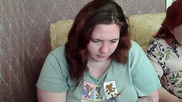 Snapshot of TiffanyLenee chatting on 17, 5, 2026 TiffanyLenee online show from 17, 5, 2026