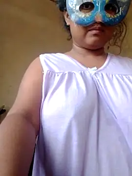 Snapshot of Rishwana77 chatting on 15, 6, 2026 Rishwana77 online show from 15, 6, 2026