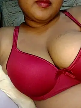 Snapshot of Rishwana77 chatting on 29, 6, 2026 Rishwana77 online show from 29, 6, 2026