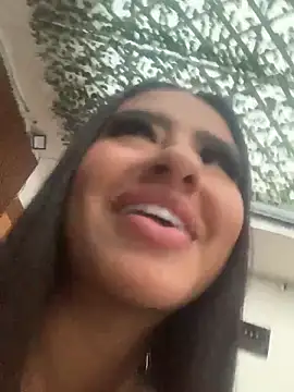 Snapshot of Sweet1_Treat chatting on 22, 5, 2026 Sweet1 Treat online show from 22, 5, 2026