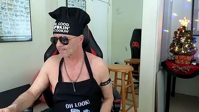 Snapshot of hotdadbod chatting on 27, 12, 2024 hotdadbod online show from 27, 12, 2024