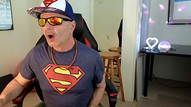 Snapshot of hotdadbod chatting on 29, 12, 2024 hotdadbod online show from 29, 12, 2024