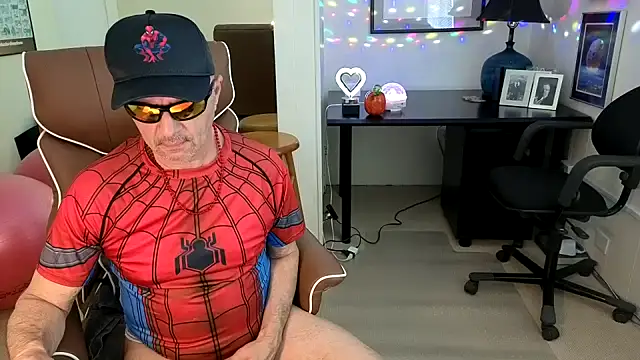 Snapshot of hotdadbod chatting on 11, 10, 2025 hotdadbod online show from 11, 10, 2025