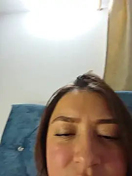 Veronicca 7 online show from 10, 7, 2026