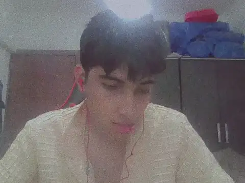 Femboi Aditi online show from 12, 5, 2026
