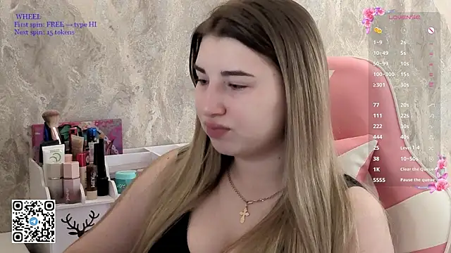 softiekitty online show from 19, 5, 2026