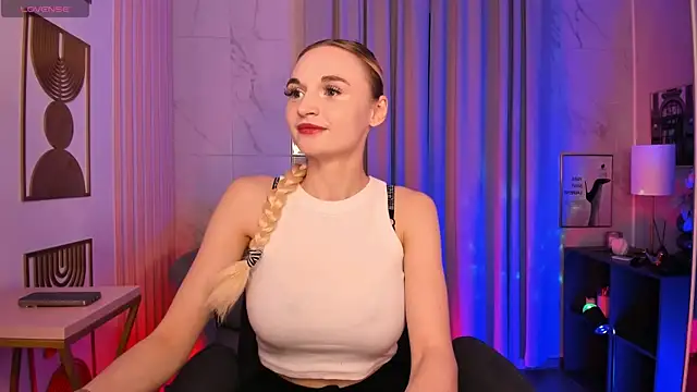 Mila  Lux online show from 10, 7, 2026
