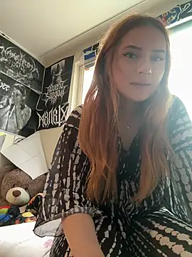 KiraMayson online show from 15, 5, 2026