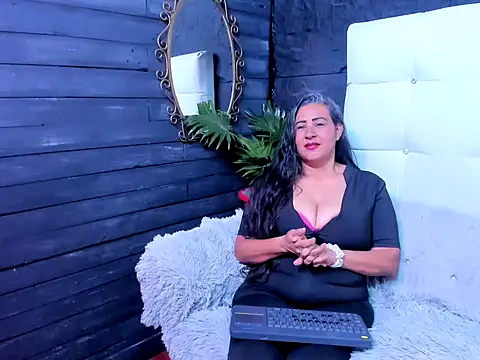Victoria kyler online show from 13, 5, 2026