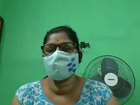 Snapshot of Kavya17 chatting on 20, 6, 2026 Kavya17 online show from 20, 6, 2026