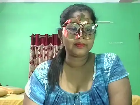 Snapshot of Kavya17 chatting on 22, 6, 2026 Kavya17 online show from 22, 6, 2026