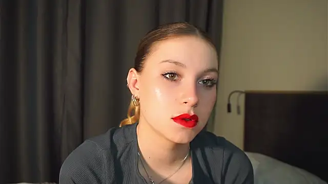 Snapshot of Sairallyn chatting on 16, 5, 2026 Sairallyn online show from 16, 5, 2026
