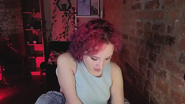 ScarlettSparkss online show from 30, 6, 2026
