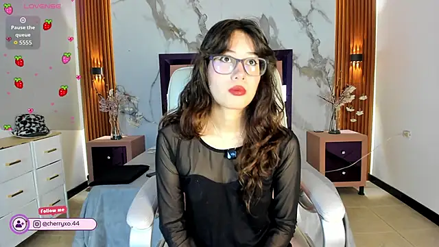 Cherryblossom18  online show from 5, 6, 2026