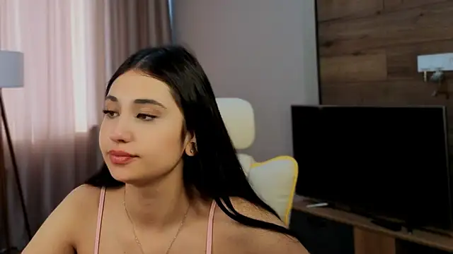 Snapshot of honeylanaa chatting on 13, 6, 2026 honeylanaa online show from 13, 6, 2026