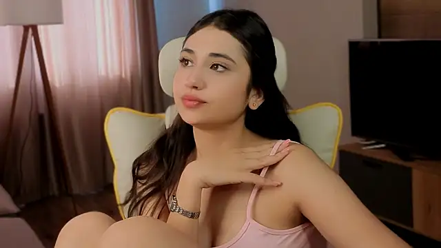 Snapshot of honeylanaa chatting on 25, 6, 2026 honeylanaa online show from 25, 6, 2026