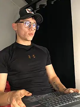 Snapshot of Salvatore_angelo chatting on 2, 8, 2026 Salvatore angelo online show from 2, 8, 2026
