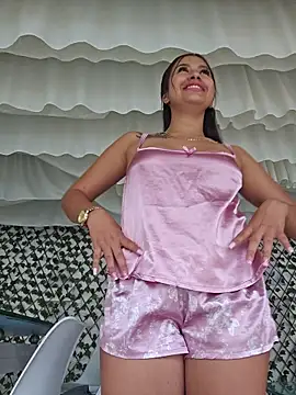 Luisa Madrid online show from 30, 6, 2026