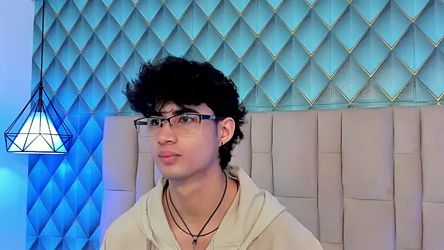 Snapshot of Sofia-Ethan chatting on 30, 5, 2026 Sofia-Ethan online show from 30, 5, 2026