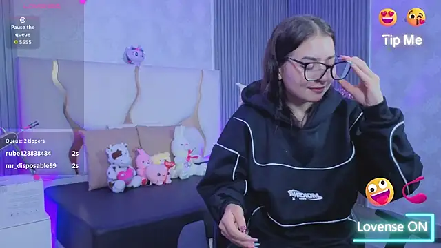 andrea tay1 online show from 6, 7, 2026