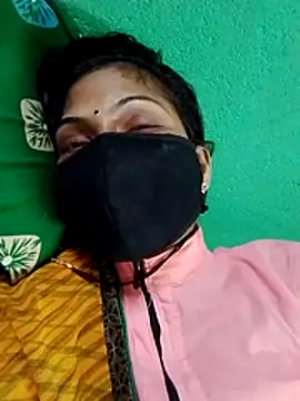 Snapshot of Hashmukhi12 chatting on 18, 5, 2026 Hashmukhi12 online show from 18, 5, 2026