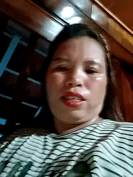 -Yeyi- online show from 19, 6, 2026