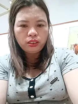 -Yeyi- online show from 25, 6, 2026