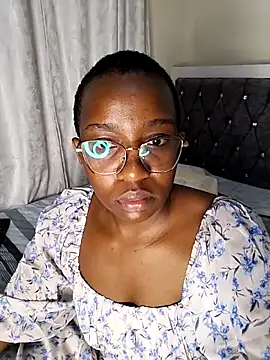 Snapshot of Miss-Temptasion chatting on 30, 5, 2026 Miss-Temptasion online show from 30, 5, 2026