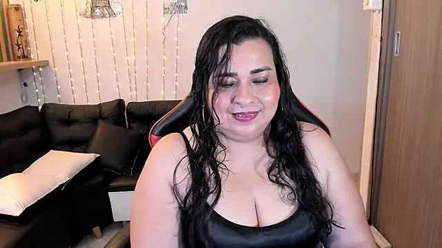 Snapshot of katiusca_rm chatting on 20, 7, 2026 katiusca rm online show from 20, 7, 2026