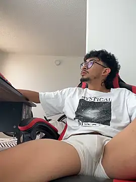 starmodel  online show from 4, 6, 2026