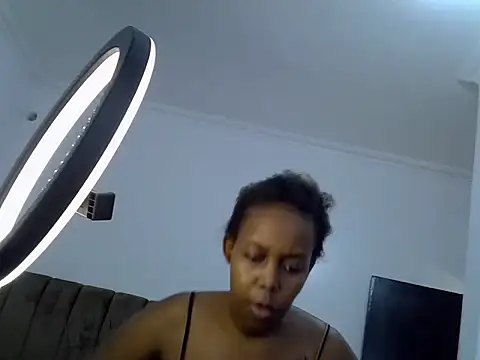 Snapshot of Bianca0011 chatting on 4, 6, 2026 Bianca0011 online show from 4, 6, 2026