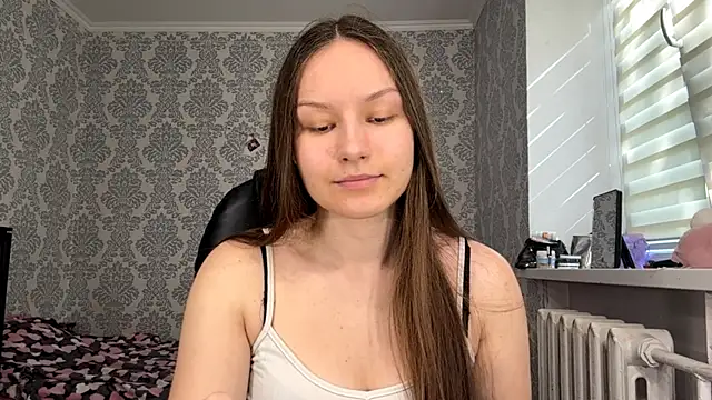 ShaylaChong online show from 24, 6, 2026