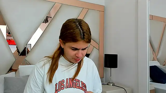 AliceCruzz online show from 1, 6, 2026
