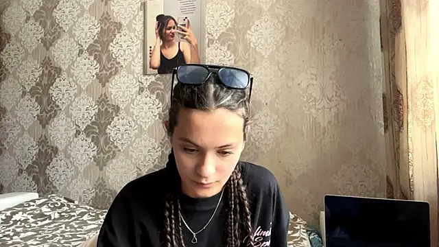 MarlynSiefkes online show from 20, 7, 2026