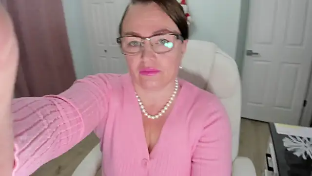 Vika73 online show from 3, 12, 2024