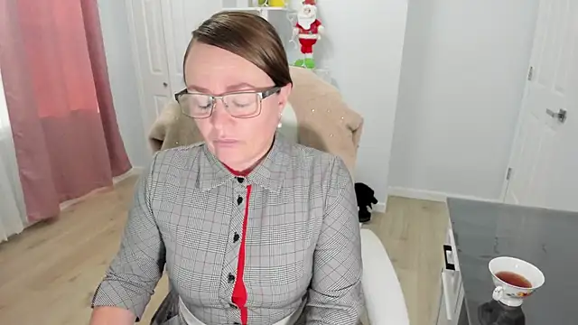 Vika73 online show from 14, 12, 2024