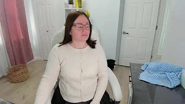 Vika73 online show from 14, 2, 2025