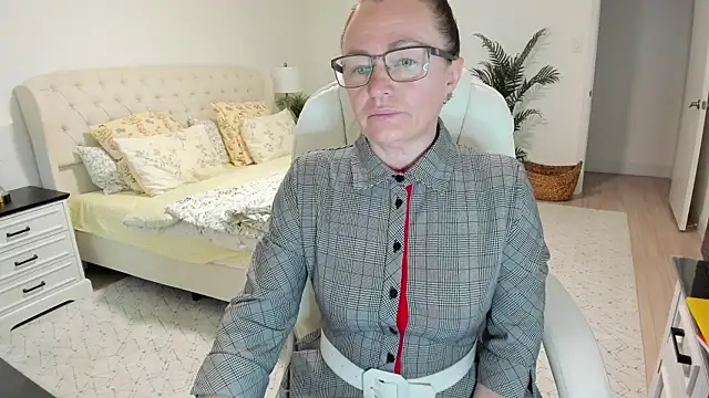 Vika73 online show from 9, 5, 2026