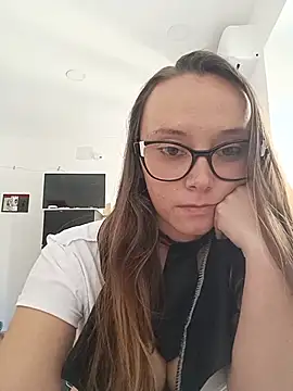 Snapshot of MissDiavoletta chatting on 17, 5, 2026 MissDiavoletta online show from 17, 5, 2026