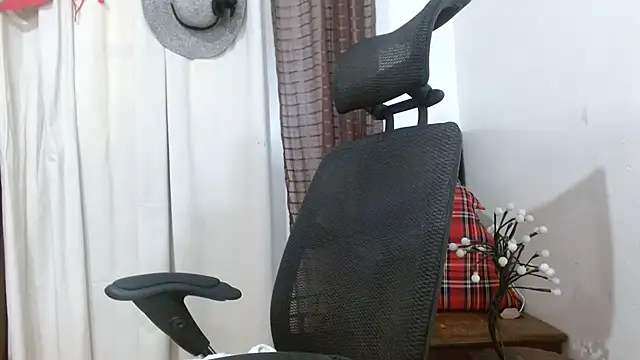 jenny milf69 online show from 24, 2, 2026