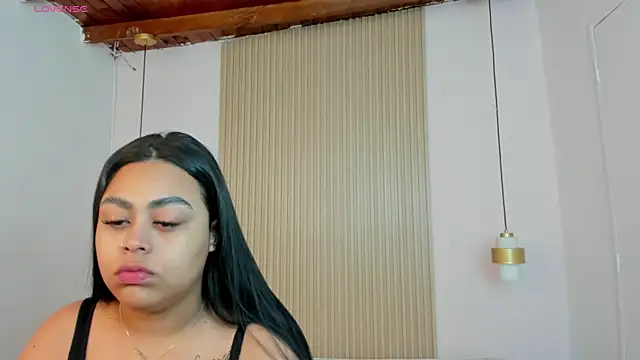 MiaLane3 online show from 27, 6, 2026