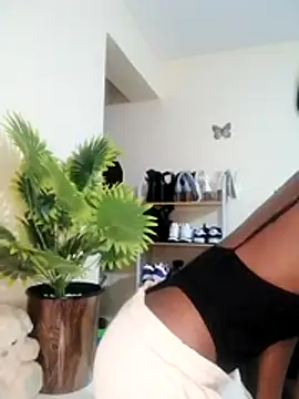 Snapshot of _Luxurydoll chatting on 1, 6, 2026 Luxurydoll online show from 1, 6, 2026